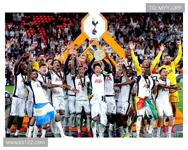 罗马诺曝罗伯逊渴加盟热刺迅速